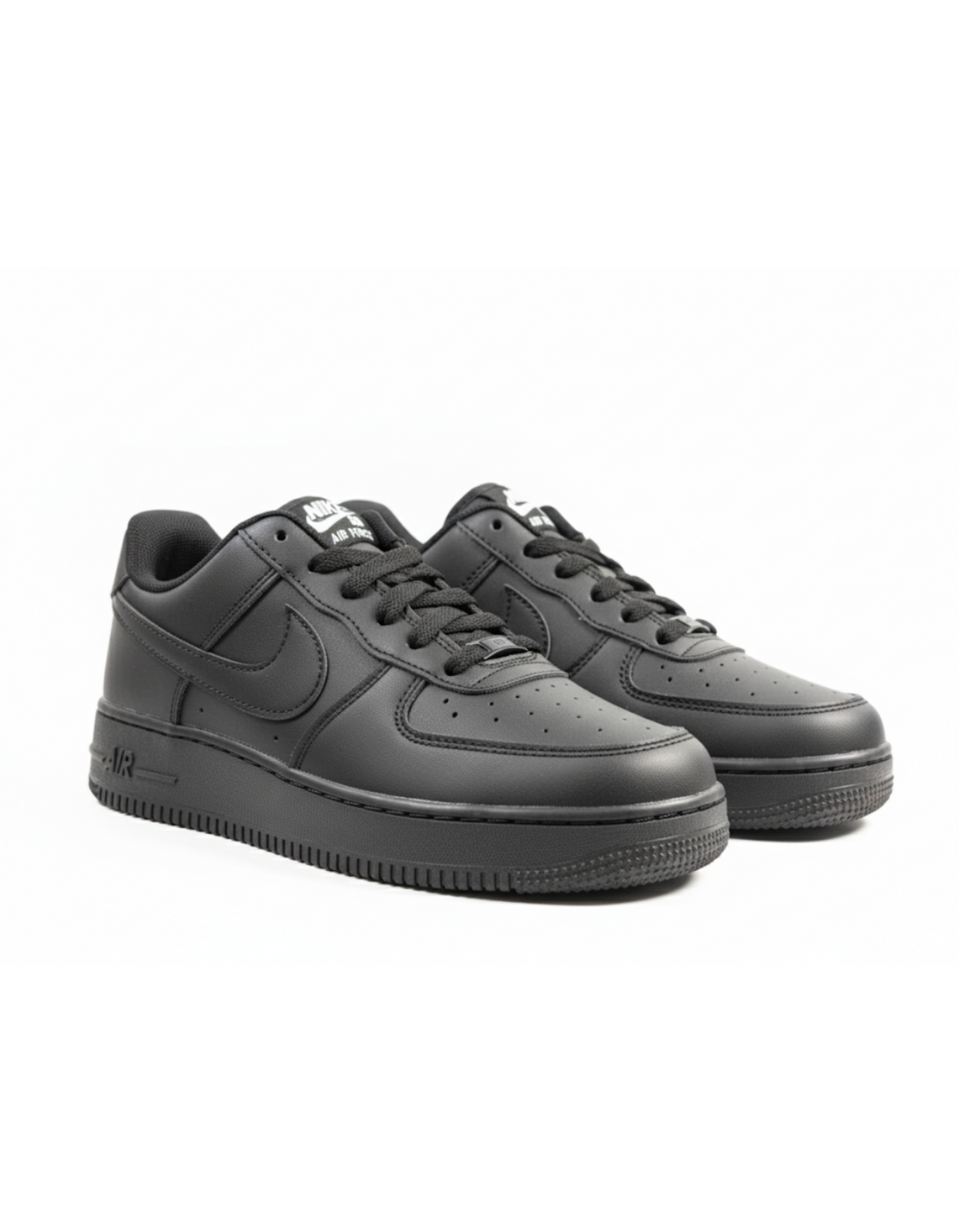 Nike Air Force - Triple Black Sneakers